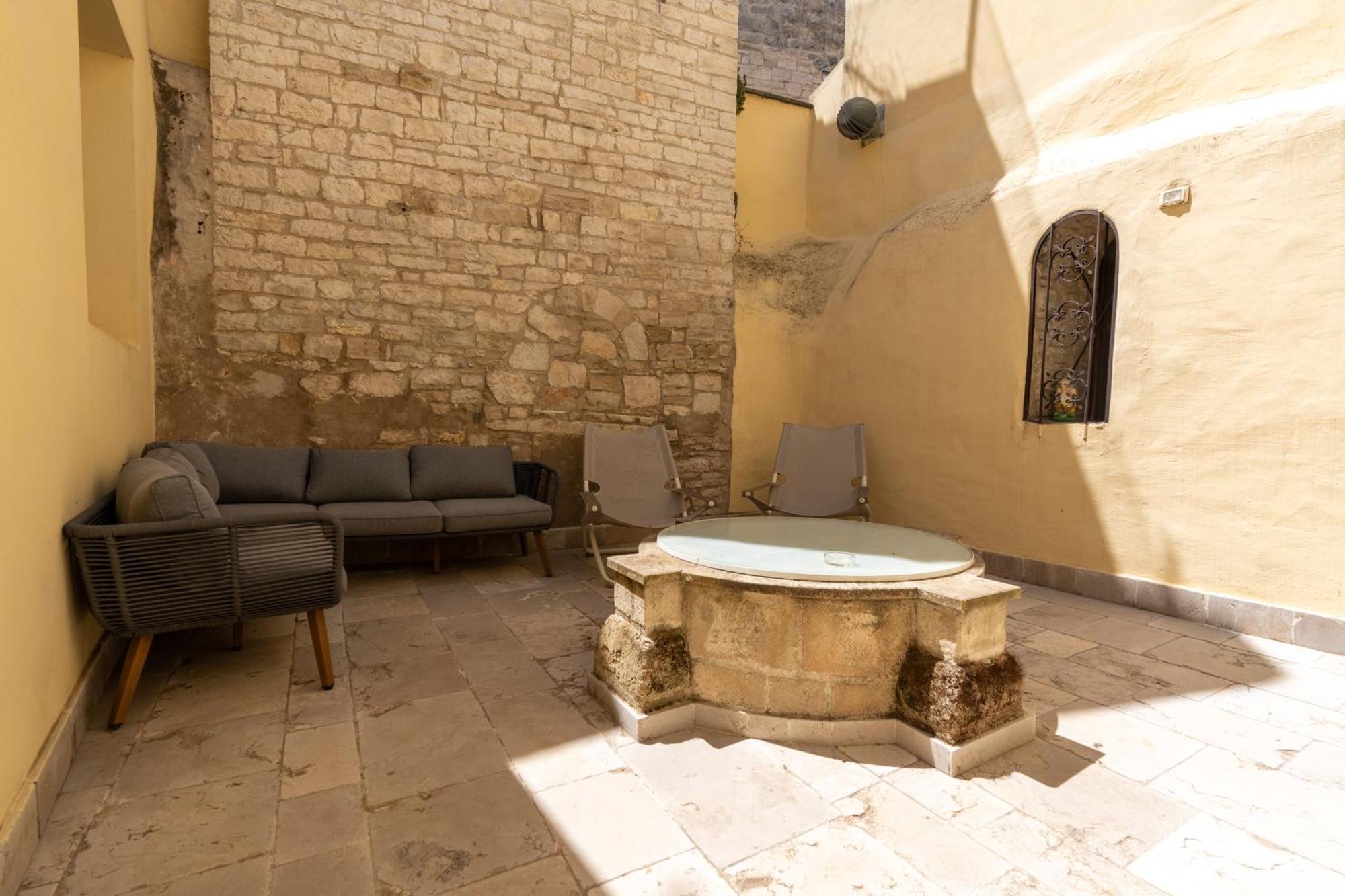B&B Palazzo Vittoria ビシェーリエ エクステリア 写真